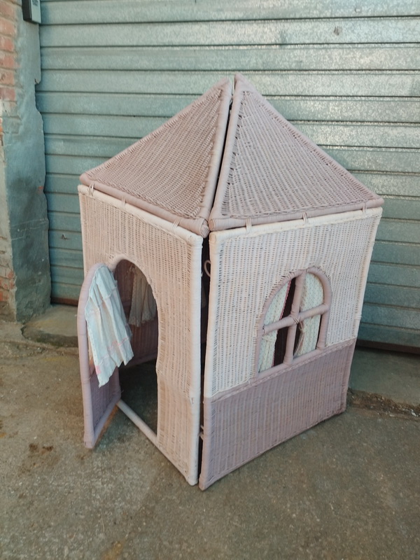 casita cabaña infantil mimbre rosa 121x72x72 1u